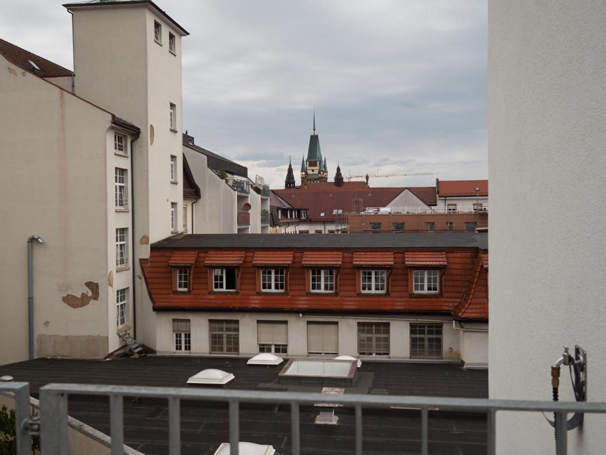 Kajo269 Feriencc Wohnungen In Der Altstadt Friburgo em Brisgóvia Quarto foto